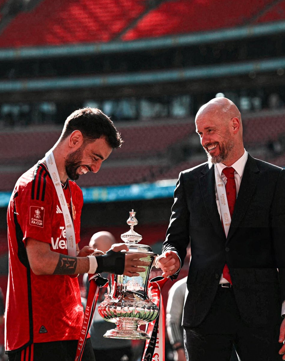 kingdeeloc1's tweet image. Dear INEOS 

I haven’t seen our Man United fan base United like this. Every indication suggests that we as fans love our manager and we want him to be given more time. We are tired of changing managers unnecessarily. Back the coach.