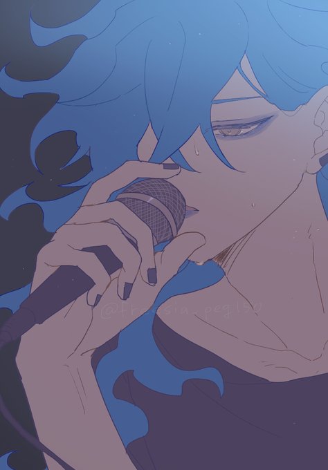 「holding microphone music」 illustration images(Latest)