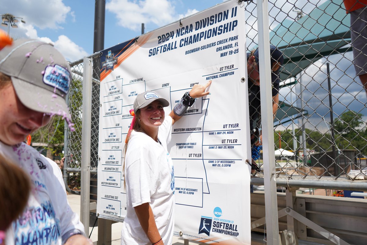 SB | Still all smiles in Tyler, Texas... 

BECAUSE <a href="/Patriot_sb/">Patriot Softball</a> ARE NATIONAL CHAMPIONS!

#SWOOPSWOOP