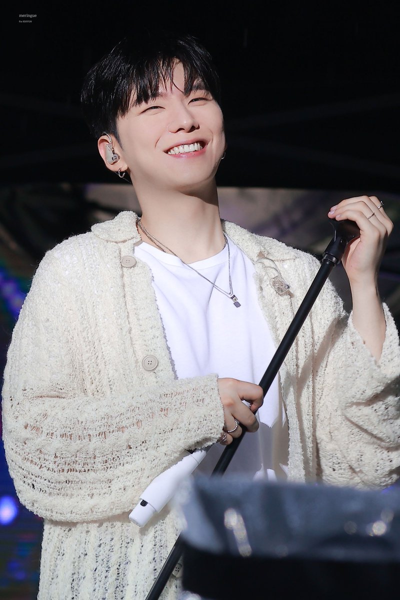 timetokh's tweet photo. 230528 피크 페스티벌

#기현 #KIHYUN #몬스타엑스 #MONSTA_X https://t.co/1gAENCDuEd