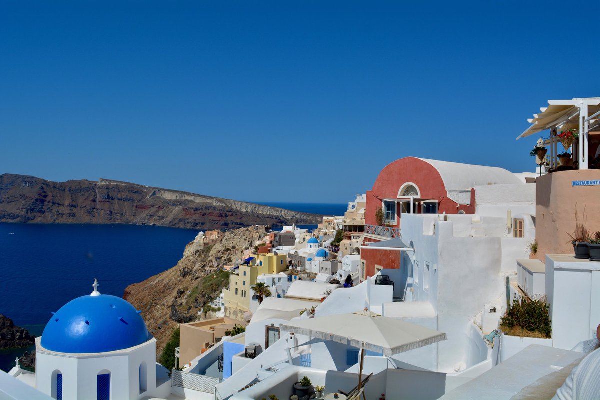 BakerDodge's tweet photo. Santorini❤️….no words needed! ⁦@Undercove5⁩ https://t.co/K0qszU0k19