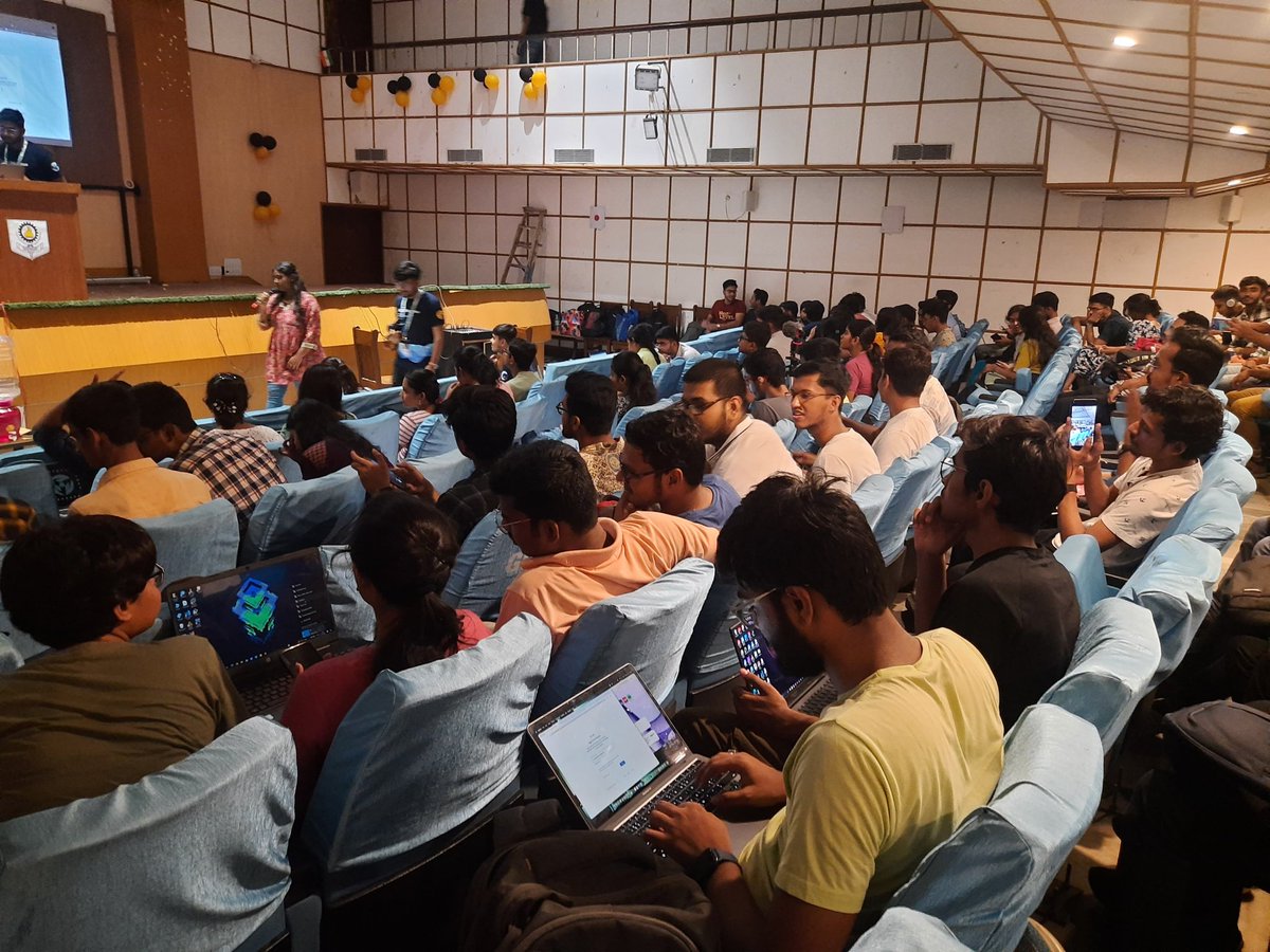 nimesh_kr_'s tweet photo. Exactly one month ago today, @cnhooghly hosted its first offline event of the year - KubeKraft!
We were thrilled to bring together fellow cloud enthusiasts for a day of learning, networking, and sharing our passion for all things cloud native.
#cloudnativehooghly #kubekraft https://t.co/KF2ibqULCp