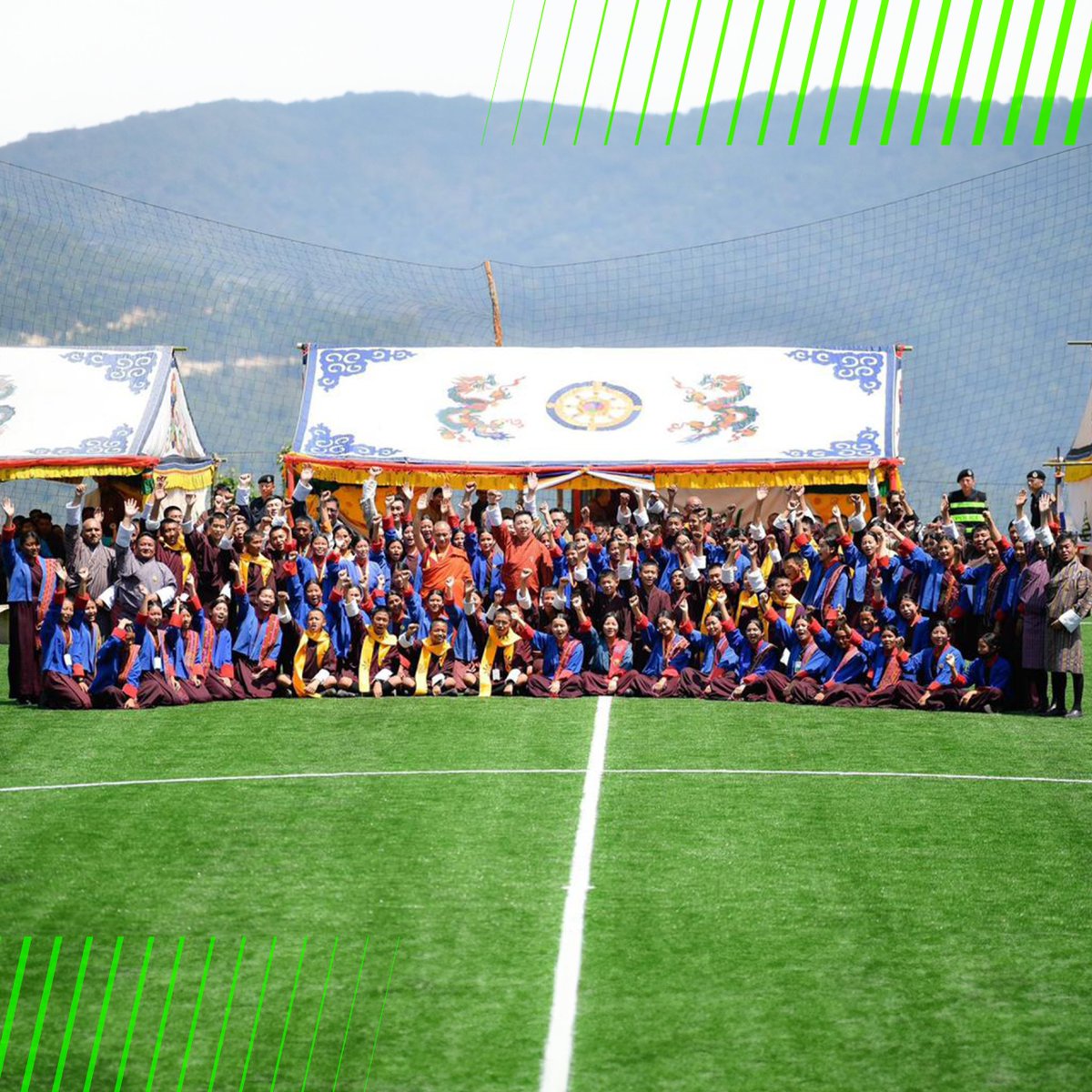 Together with AcosaSports, we realized a full-size Edel Flashblade pitch in Dagapela, Bhutan.

Read the article here:
shorturl.at/utWqG

Interested in Edel Grass for your projects?
Call us via +31(0)38 4250050 or contact us at info@edelgrass.com.

#EdelFlashblade #Dagapela