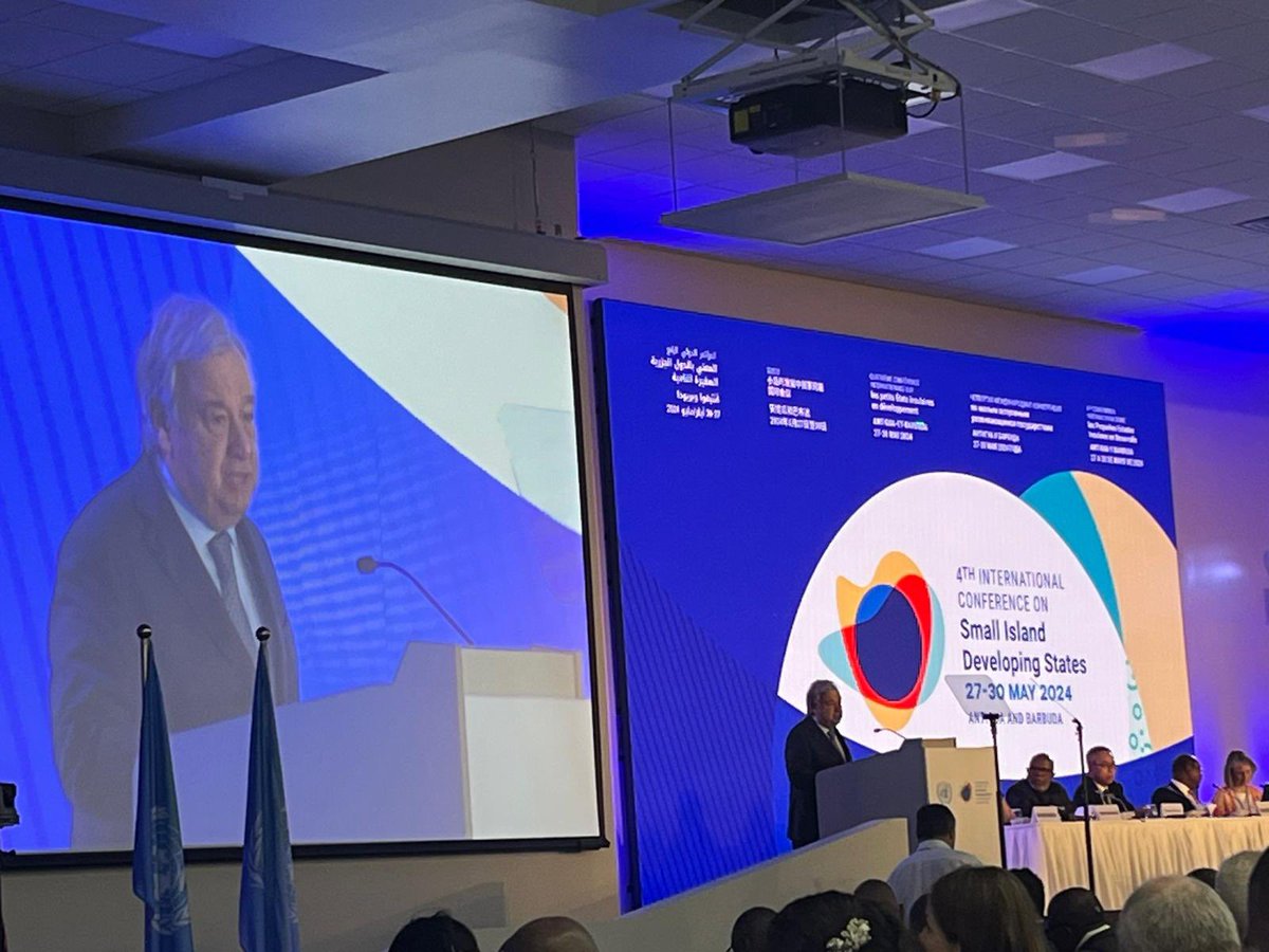 I fully agree with @antonioguterres that the idea that an entire island state could become collateral damage for profiteering by the fossil fuel industry, or competition between major economies, is simply obscene. We must do better. #SIDS4 un.org/sg/en/content/… #ClimateAction