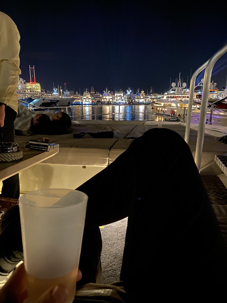 ThePaltos's tweet photo. After final service the crew invited the catering team to a private drinkypoos, no way did I expect to be given VIP passes and our own table in the Amber Lounge to chill with Fatman Scoop and Jax Jones… Scoop even said our pesto was bangin’! https://t.co/BmFBAU64Yh