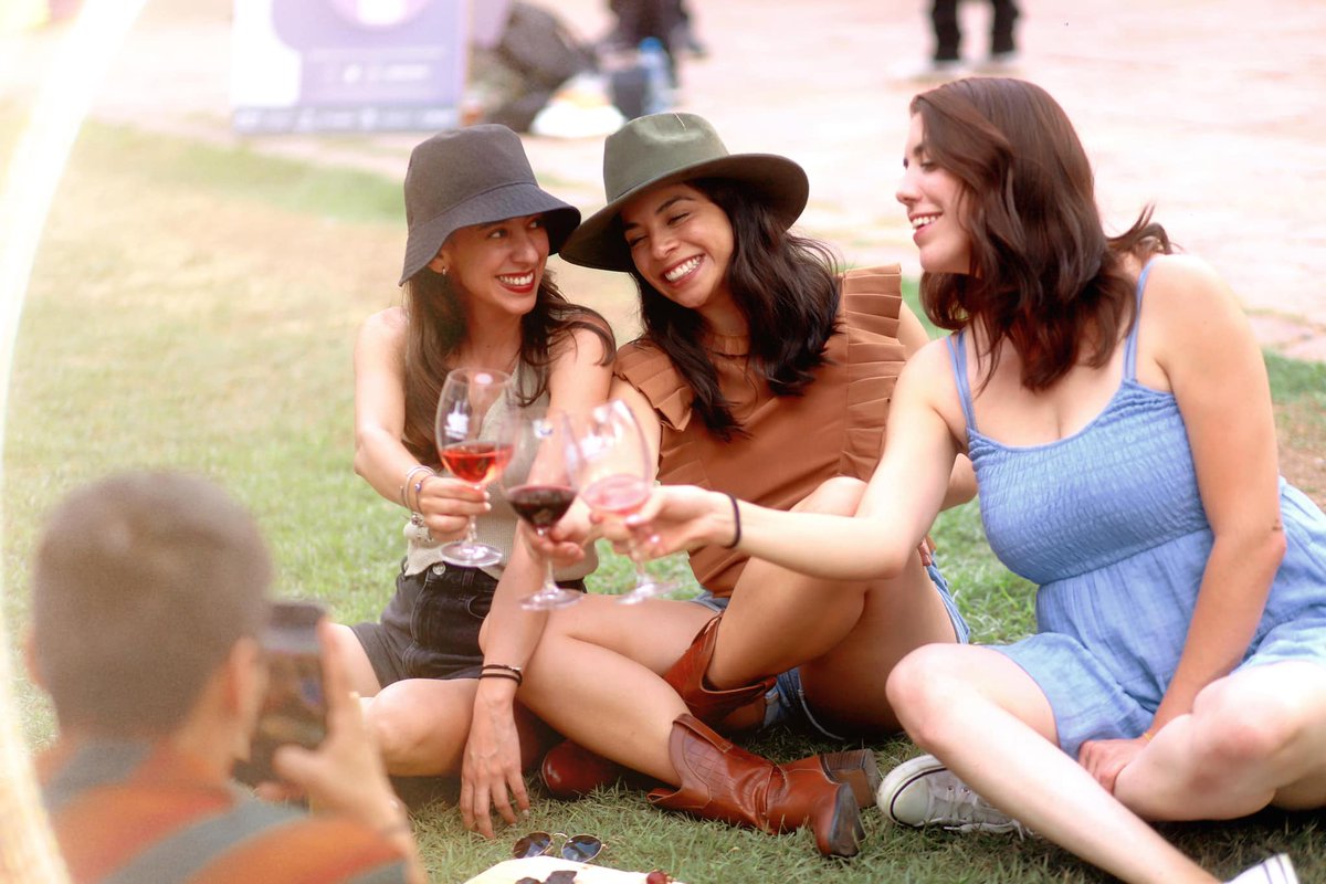 Feria Nacional del Queso y El Vino tweet media