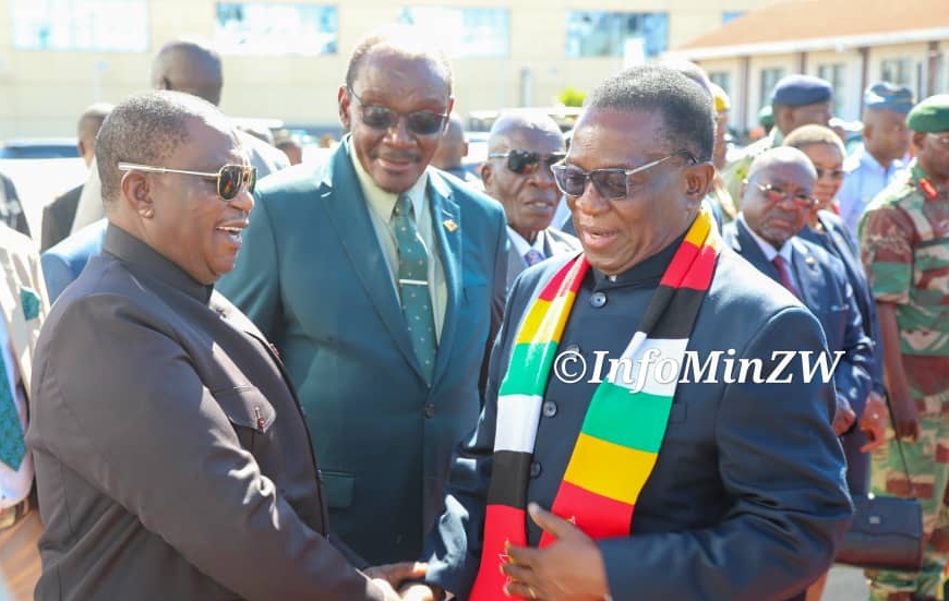 Why is an 81-year-old so preoccupied with extending presidential term limit?

Full Article: nehandaradio.com/2024/05/27/why…

#EmmersonMnangagwa #PresidentialTermLimit #TendaiRubenMbofana