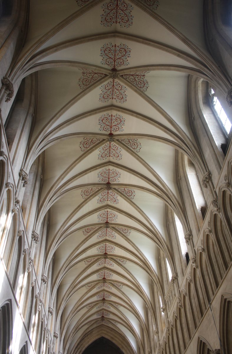 Cathedral Church of St. Andrew, Wells, Somerset. Nave ceiling. Photo: 17.04.2023. #Wells #Somerset @Portaspeciosa