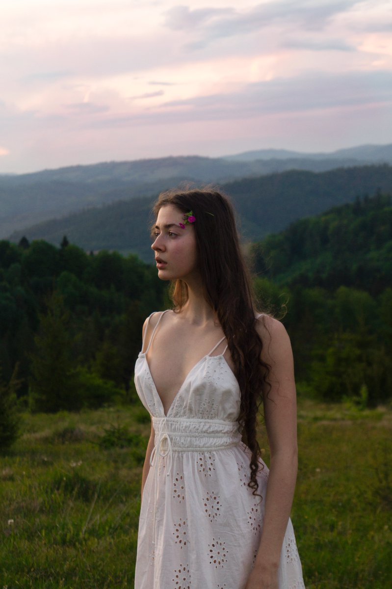Enchanted by the forests in the Carpathians, enjoying them in my white dress ☘️🧚🏻‍♀️🌿