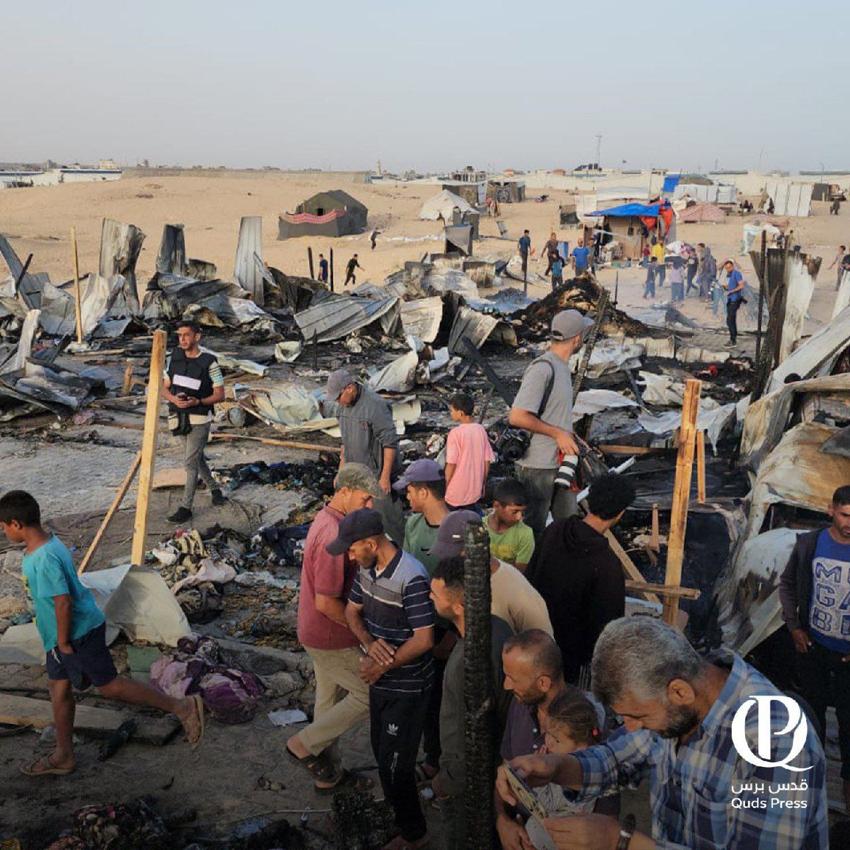 yo2thok's tweet photo. 🇵🇸 45 orang tewas dalam pembantaian Rafah tadi malam, 23 di antaranya Wanita dan anak-anak, serta 249 lainnya luka-luka.— Kementrian Kesehatan. https://t.co/50CBxRqL0f