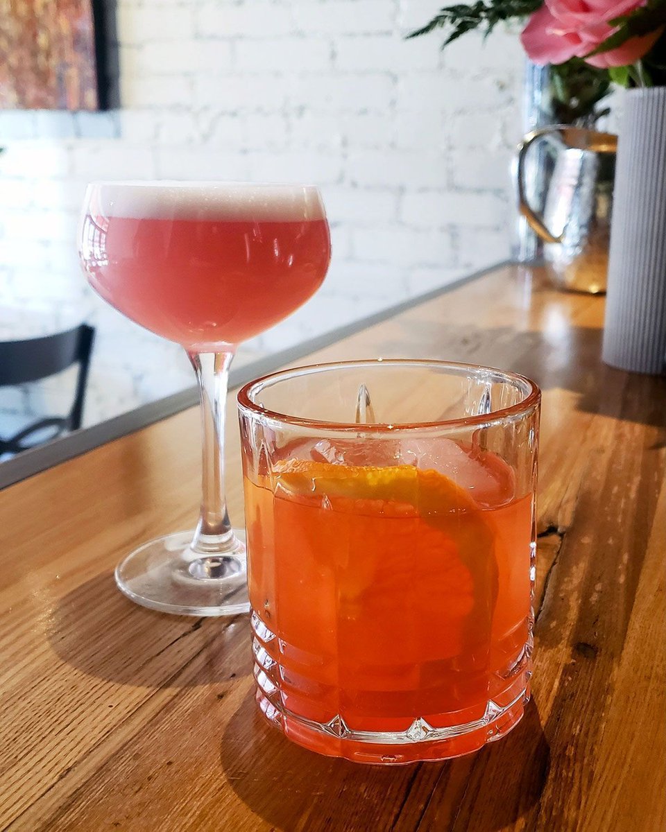 Join us for great food, vibes and drinks at Pukka this week! 

📍 Pukka, 778 St. Clair Ave West, Toronto

#torontorestaurants #toronto #torontolife #stclairave #foresthilltoronto #torontofoodies #tastetoronto #yyzfood #yyzfoodies #yyzeats #cocktails