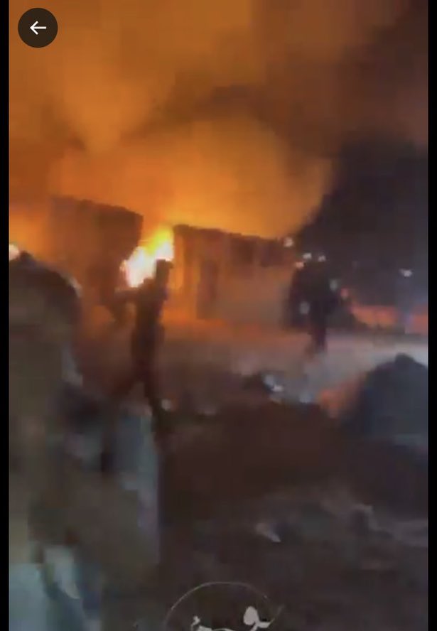 Gazze yanıyor!
İnsanlık insanlık ölüyor!
Bütün bir insanlığı elsiz ve dilsiz bırakan siyonist alçaklar: Hesap günü yakın.