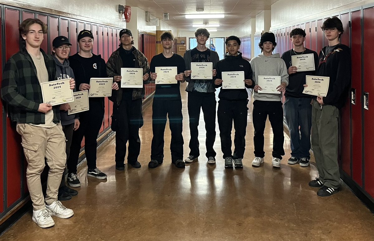 SD61 Career Programs (@sd61careers) on Twitter photo These <a href="/sd61schools/">Greater Victoria School District</a> AutoTech students have been working extremely hard this semester in the classroom, auto shop, & in industry to prepare for their transition to the Level 1 Automotive Service Technician <a href="/Camosun/">Camosun College</a> program.
They are ready & we are proud!
<a href="/SkilledTradesBC/">SkilledTradesBC</a> These <a href="/sd61schools/">Greater Victoria School District</a> AutoTech students have been working extremely hard this semester in the classroom, auto shop, & in industry to prepare for their transition to the Level 1 Automotive Service Technician <a href="/Camosun/">Camosun College</a> program.
They are ready & we are proud!
<a href="/SkilledTradesBC/">SkilledTradesBC</a>