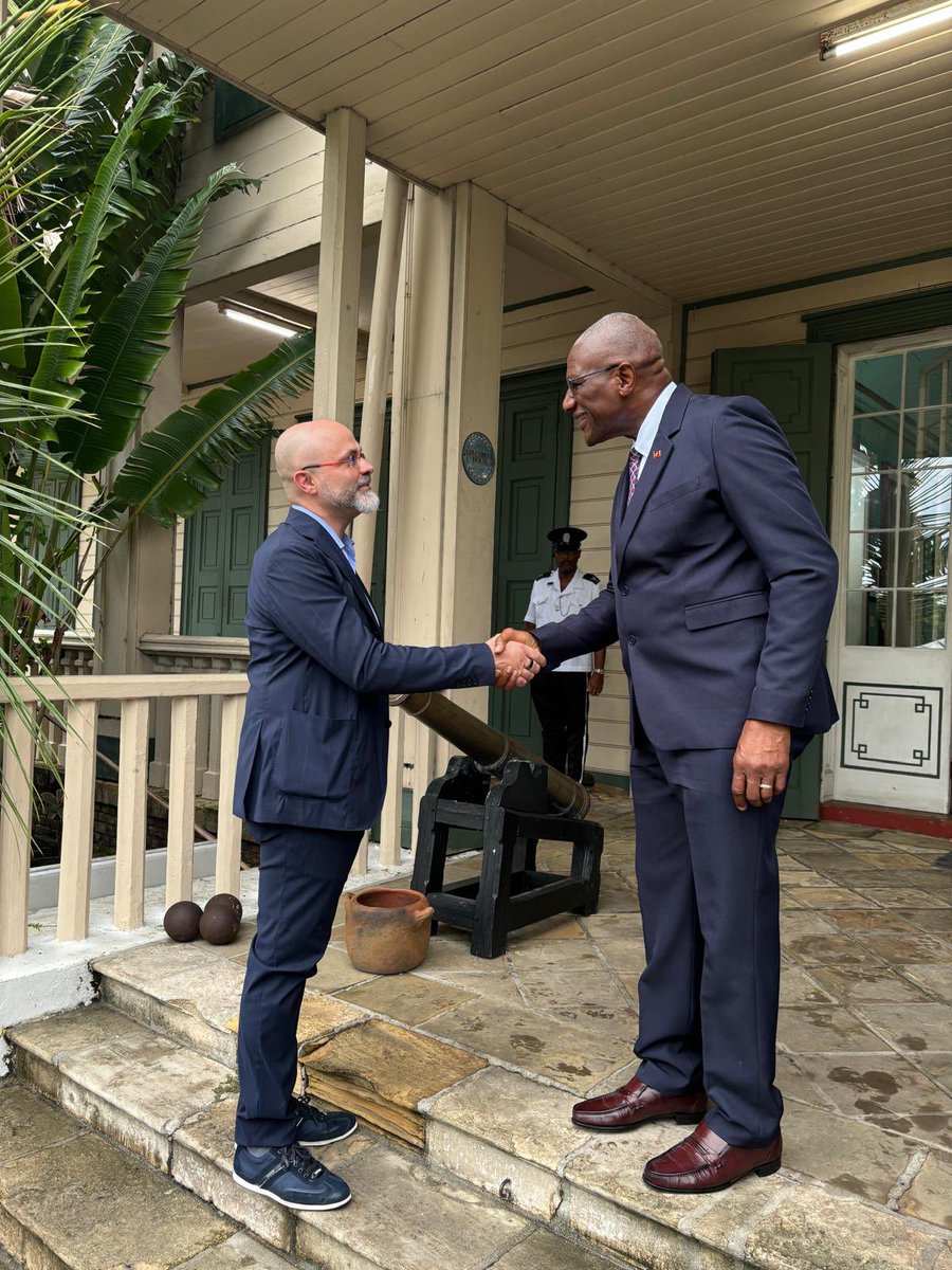 Many thanks to Sir Rodney Williams, Governor-General of Antigua and Barbuda 🇦🇬 for his warm welcomed at the start of his mission to St. John’s to attend #SIDS4 Conference as Vice President. #SmallIslands #SIDSLead @ItalyMFA