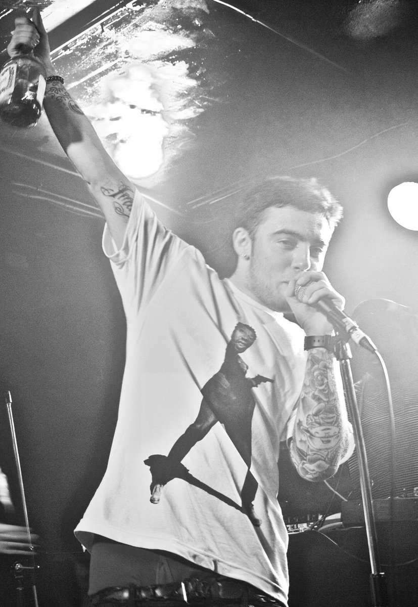 malcompicsdaily's tweet photo. mac miller monday https://t.co/dKxzHXSPFY