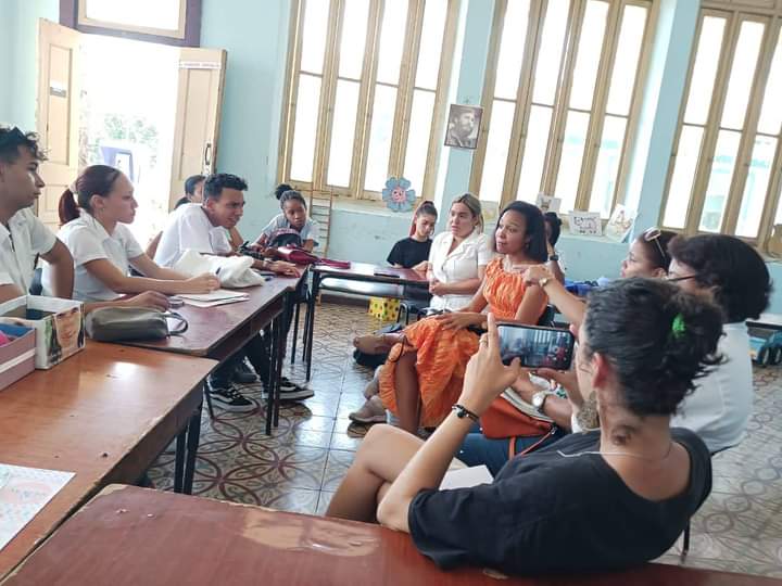 facultad_1's tweet photo. Nos es grato comunicarles la celebración de nuestro Consejo Ampliado de la Universidad de Ciencias Médicas de Santiago de Cuba, el cual tiene lugar en la prestigiosa Escuela Pedagógica Floro Pérez.
En esta magna ocasión, nos honraremos en participar en la Comisión de Comunicación https://t.co/zSLFVRiLcL