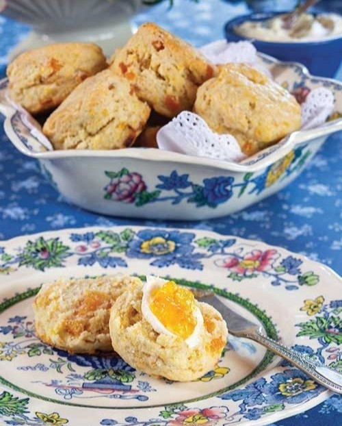 Marvelously flavored by dried apricots and fresh orange zest, these Apricot-Orange Scones are bound to delight your guests at a stylish summer fête. We recommend enjoying the sweet flavors alongside @simpsonandvail's 'Floral Nectar Tea.' Get the recipe at teatimemagazine.com/apricot-orange….