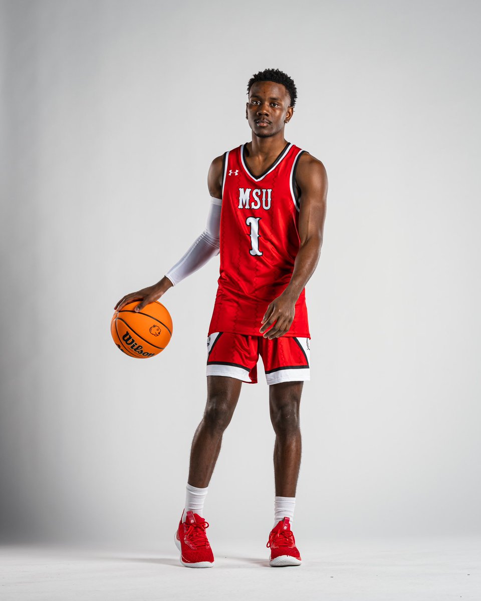 6’1 PG Looking for a home!! 1 year left of eligibility. Former Juco All-American, played at Minot State University D2 last year, and had the best season in Minot history! Won on every level I played on, I just need a opportunity! Text if interested! 612-327-8363