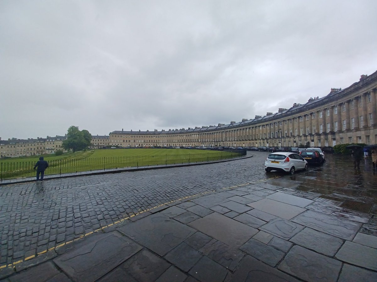 dougdicken's tweet photo. Ironically, we got caught in a shower while in Bath.  But blue skies returned...so the day wasn't a total wash. https://t.co/eNTpGz3Gcw