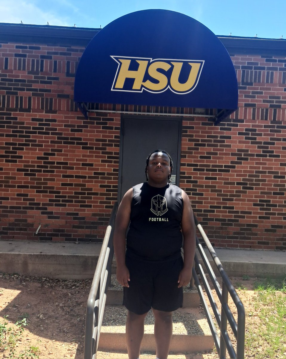 bryce_monette's tweet photo. Had an opportunity to attend Hardin-Simmons Corral Camp this past Friday. Great work, great experience &amp; great visit. #HOOYAH!
@HSUCowboys @bbakerwatson @JHSWarriors_FB @leemattingly1 https://t.co/NaVvVlYAvj