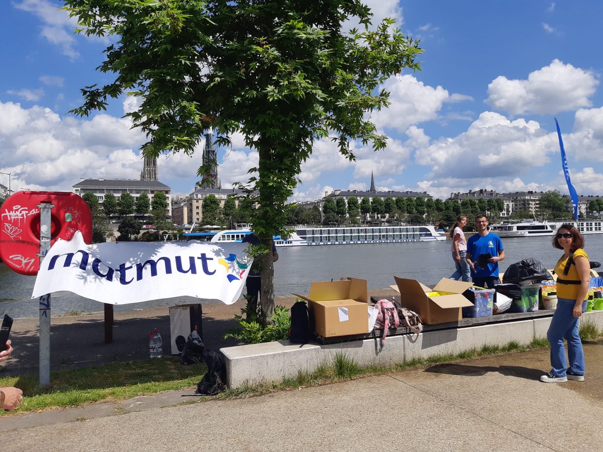 Ch_Bourret's tweet photo. 🌍✨ Fier de partager notre engagement pour un environnement plus propre et durable ! Nous avons organisé samedi une nouvelle édition de nos #Cleanwalks dans 10 villes de France : Rouen (lieu de notre siège historique), Tours, Marseille, Villeurbanne, Bordeaux, Lille, Rennes, 1/2 https://t.co/TX6w6DSSV5