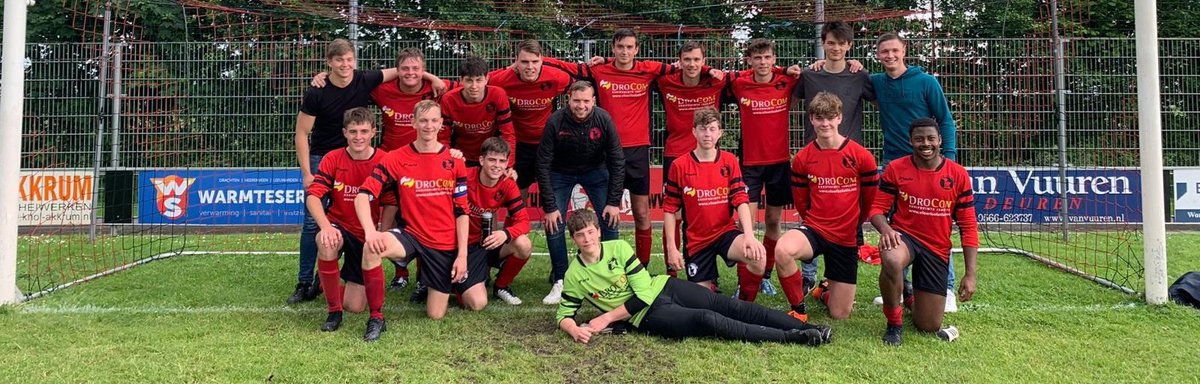 vv  Akkrum tweet media