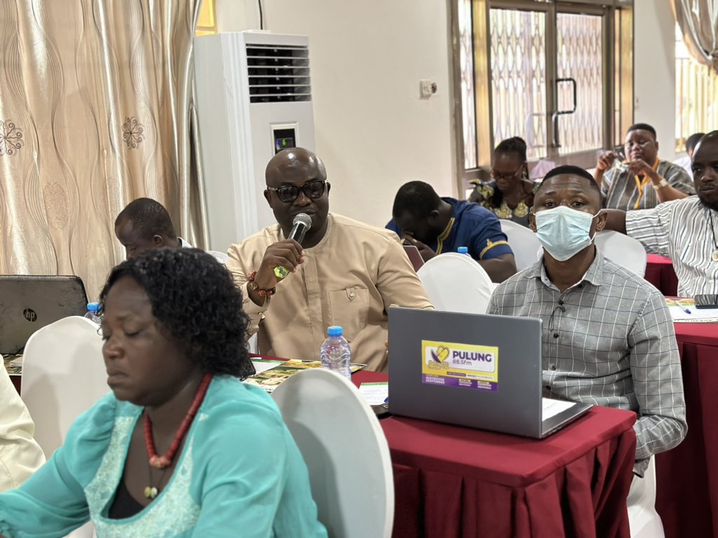 'As we approach #Ghana's elections, it's crucial we address the spread of hate speech & disinformation. UNDP remains committed to working with partners including the media to promote fact-based reporting to promote peace', noted @EdwardAmpratwum at our Media training.