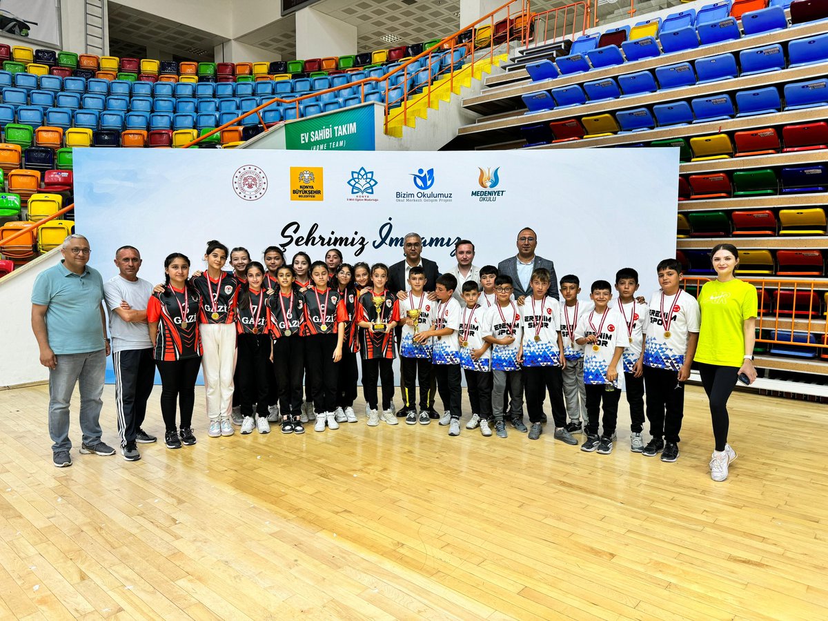 Okulumuz ve ilçemiz adına gösterdikleri başarıdan dolayı Saygun Uz hocamızı ve öğrencilerimizi tebrik ediyoruz.
<a href="/KarapinarMEM/">Karapınar Milli Eğitim Müdürlüğü</a>
<a href="/UzSaygun/">SAYGUN</a>