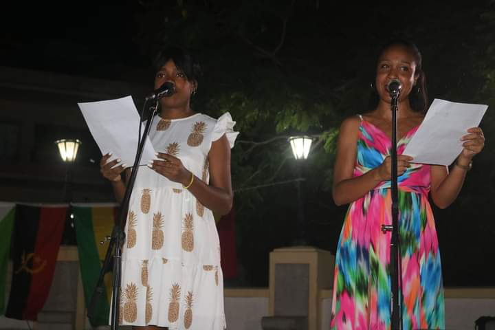 facultad_1's tweet photo. ⚕️ La Universidad de Ciencias Médicas de Santiago de Cuba en el marco del ✊🇨🇺 Consejo Ampliado de la #FEU, en la céntrica 📌 Plaza de Marte realiza una maravillosa 🎭 Gala Universitaria con el eslogan 💥 “62 años de profesionalidad, ética y compromiso con la salud y con la vida" https://t.co/7we1DVFR2O