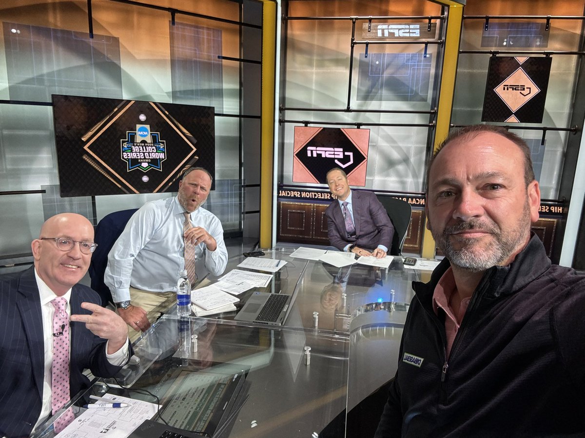 Road to Omaha starts now!!  Selection show coming up at the top of the hour on ESPN2!
#RoadtoOmaha. <a href="/espn/">ESPN</a>