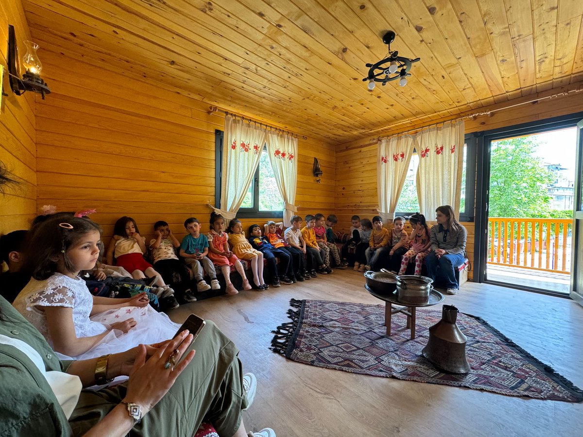 KumruSehit's tweet photo. Kumru Şehit Sabri Eryeler Mesleki Teknik ve Anadolu Lisesi Çocuk Gelişimi Bölümü öğrencilerine ve Öğretmenleri Serpil ÇEVİK’e “Masal ve Hikaye “ sunumlarından dolayı çok teşekkür ederiz. https://t.co/8UTPL68y4l