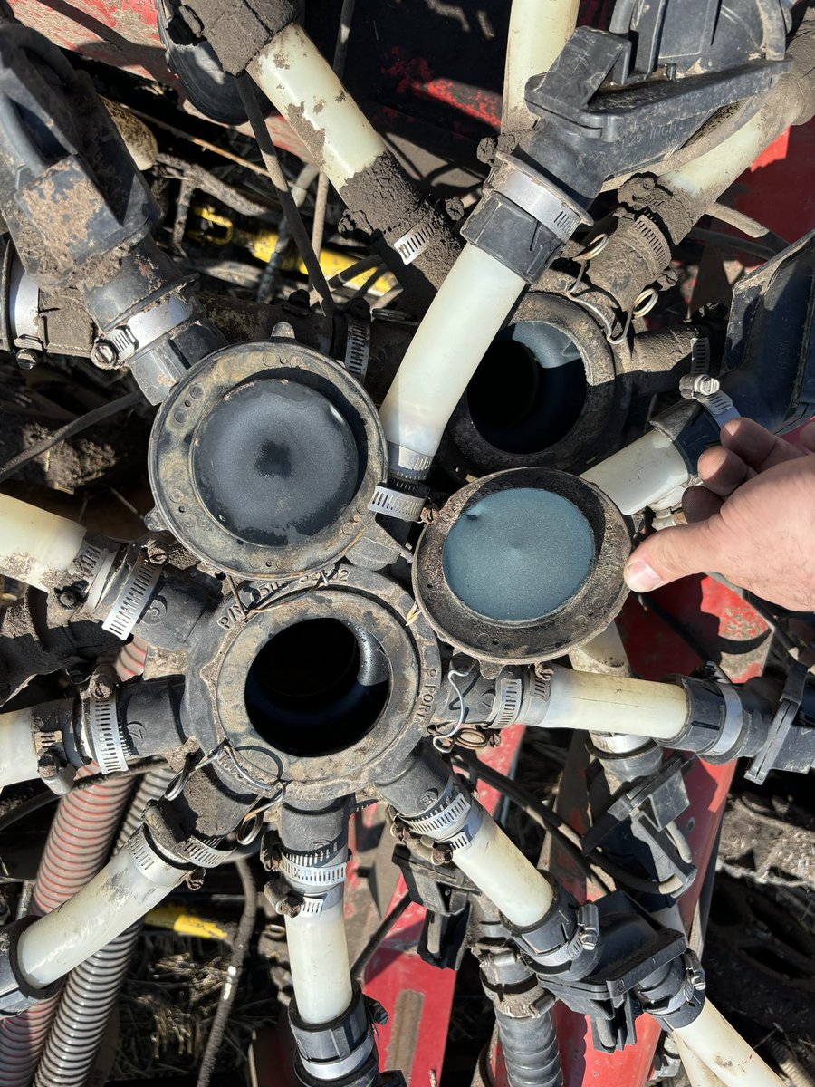 john larre tweet media