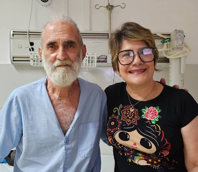 EPD, mi profesor querido. Muchas gracias por todo lo que aportó a la Educación cubana. Ud queda para siempre en el corazón de los que tuvimos el honor de conocerle.