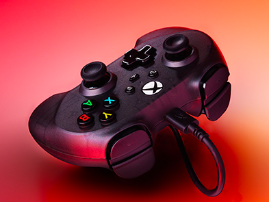 another W for xbox players 🎮

The HyperX Clutch Tanto controller has a compact design, with room for all the standard buttons and controls.

✅ Slim form, full function
✅ Versatile, multiplatform controller

Check out the Clutch Tanto AVAILABLE NOW
🛍 hyperx.gg/ctrl