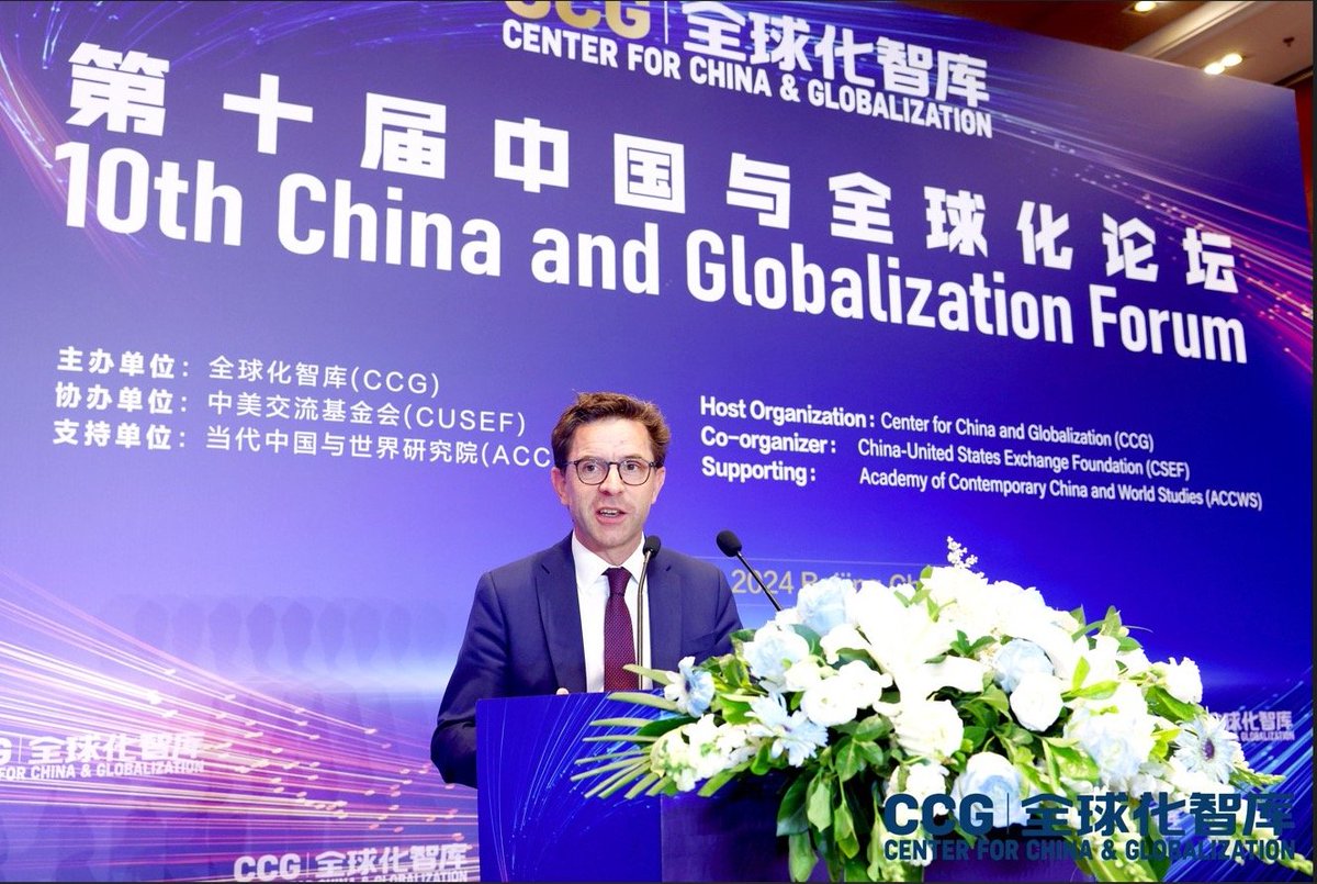 Glad to be back at the @CCG_org for the 10th China and Globalization Forum. This gathering demonstrates that it is still possible to find common ground in an increasingly fragmented world. Thanks again @HuiyaoWang for your warm welcome!