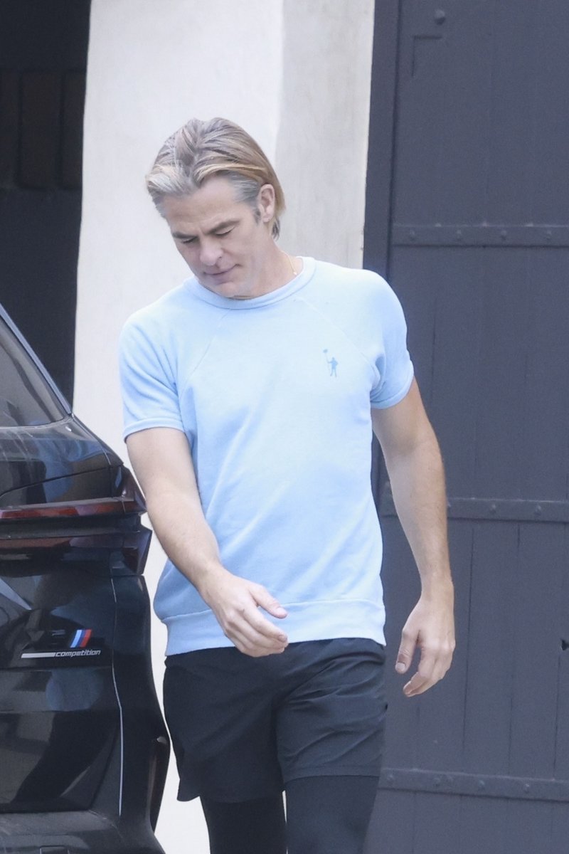 Chris Pine ไทย tweet media