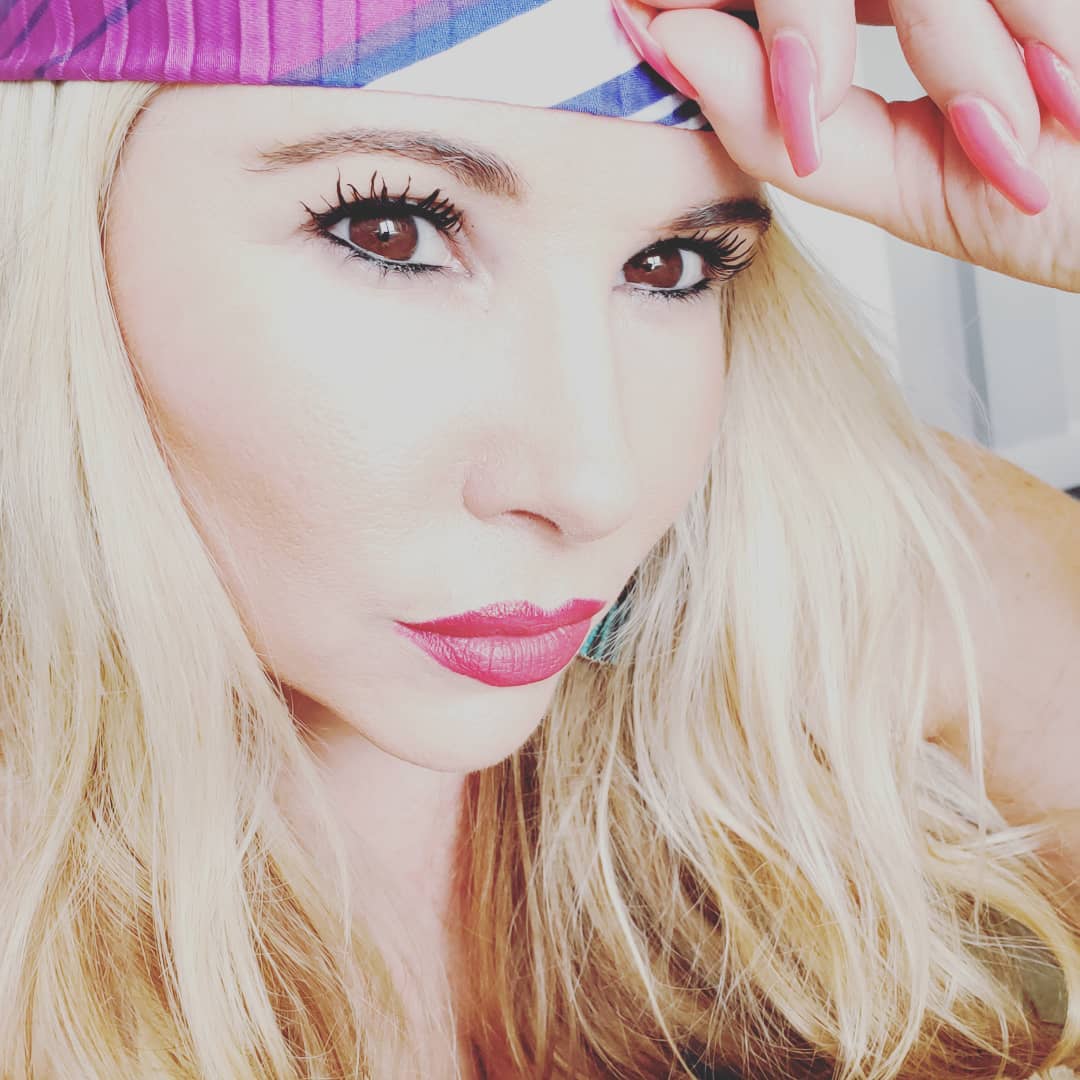 Who is Kim Kline? i.mtr.cool/tlqajpanra #kimkline #kimklinemusic @iamkimkline