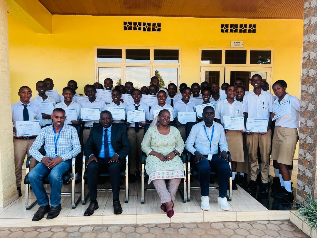 RPF's investment in education has equipped Rwandans with the skills and knowledge needed to compete in the global economy. #RPFOnTop #ThanksPK