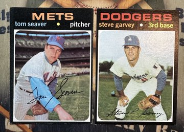 Anyone up for a Memorial Day set builder thread? Complete 1971 set. Jointly built with @toppsguy85 and @UsefulFoma last summer. On the Ex side of VgEx-Ex overall, with many more that are better than Ex than Vg. It's a beautiful set. Call it $1,500 shipped. More in replies.