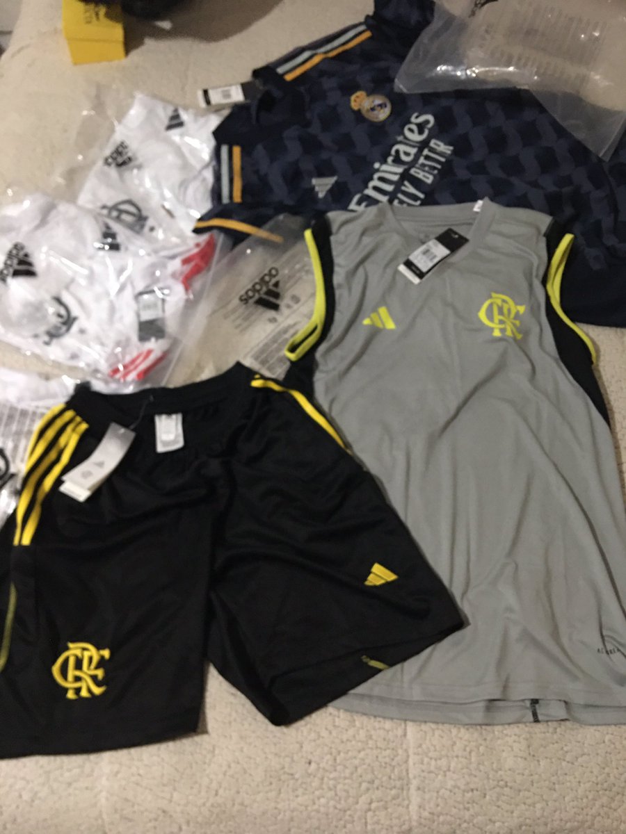 Pldacaixa's tweet photo. Só chamar no zap 21981219137 🤑 https://t.co/JAZJVcIYc0