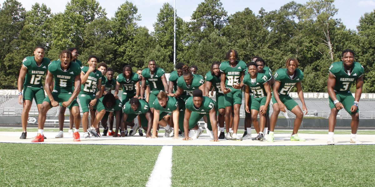 Congrats to the class of 2️⃣0️⃣2️⃣4️⃣ you are truly a special group of men! You have left a legacy on our school and our football program! We wish you much success in your future, knowing that you have the tools to positively impact any room you walk in! Thank you class of 2️⃣0️⃣2️⃣4️⃣!