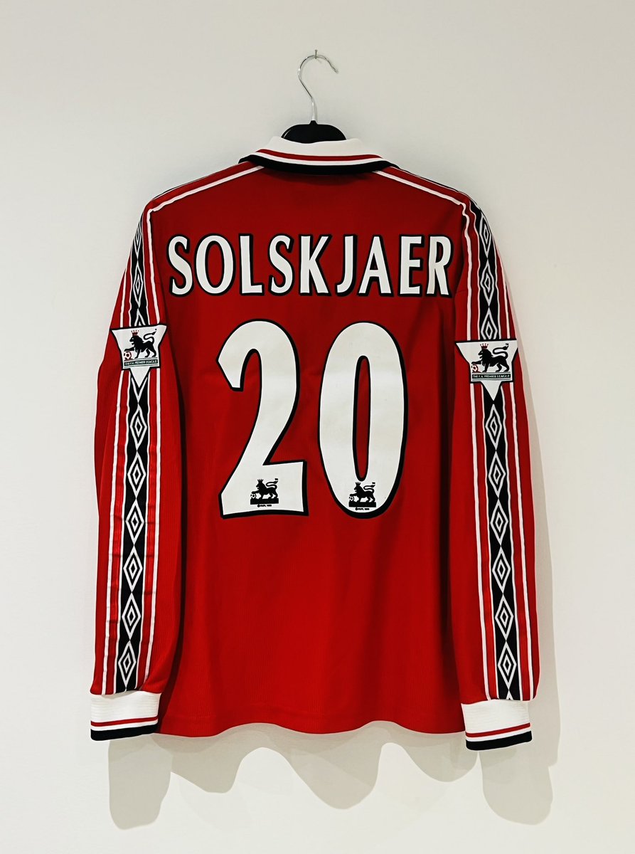 Pete - Man Utd Shirts tweet media