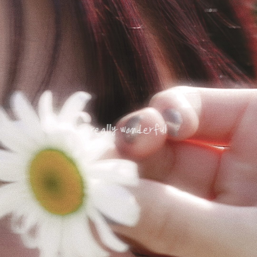 GOmSLt3bgAAqG4O?format=jpg&name=medium