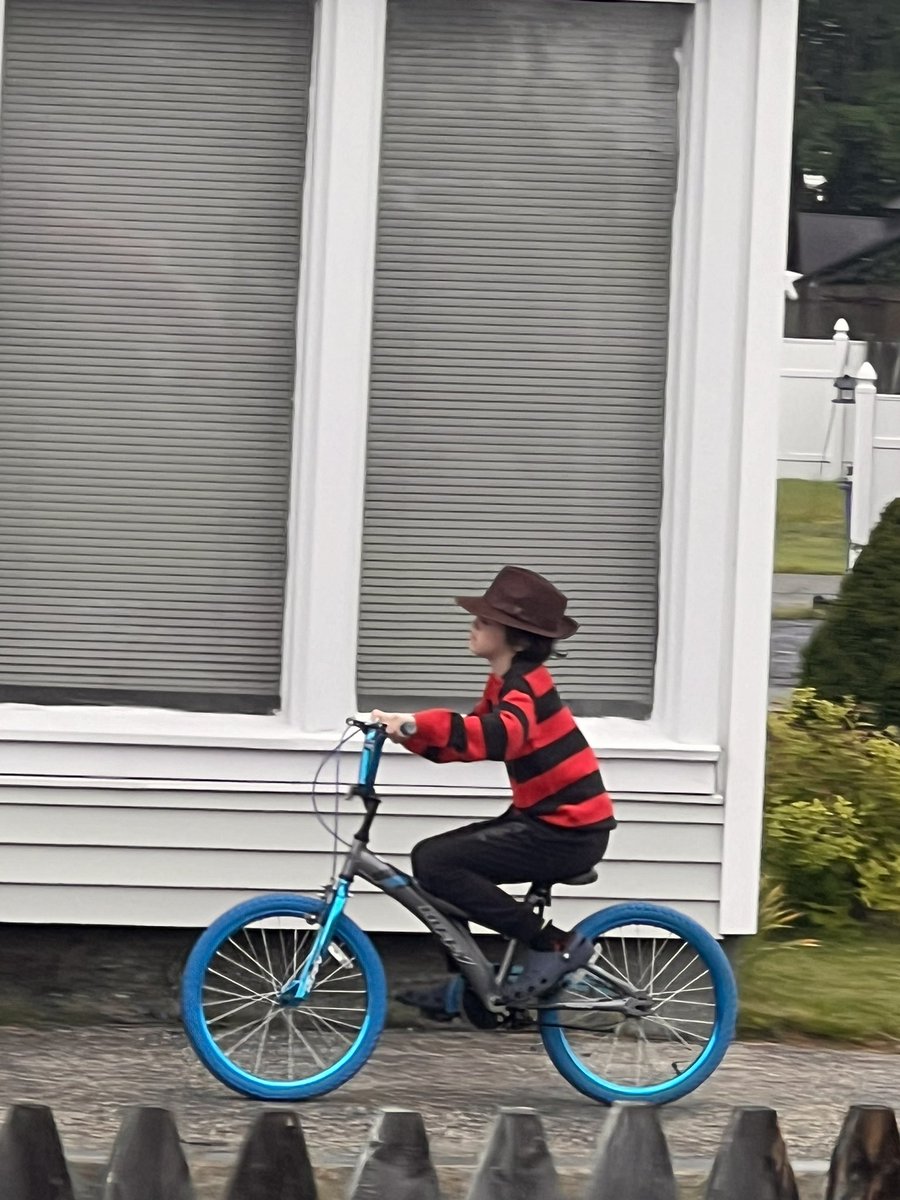 12ozmousexxx's tweet photo. @blackheart3488 Freddy Kruger Jr. ❤️#LittleNightmare #ElmSt. #1,2 #FreddysComingForYou #Film #Horror #80’s #DontSleep Has Everyone Taken Their #Hypnocil 🌕Goodnight 💤 #NoNaps https://t.co/A5b9qh8HFQ