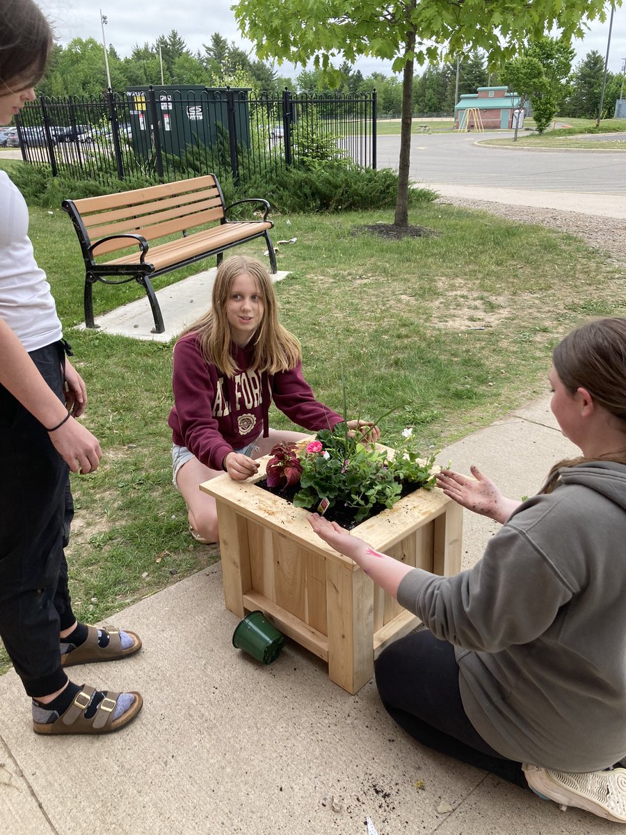 Bliss Carman Eagles tweet media