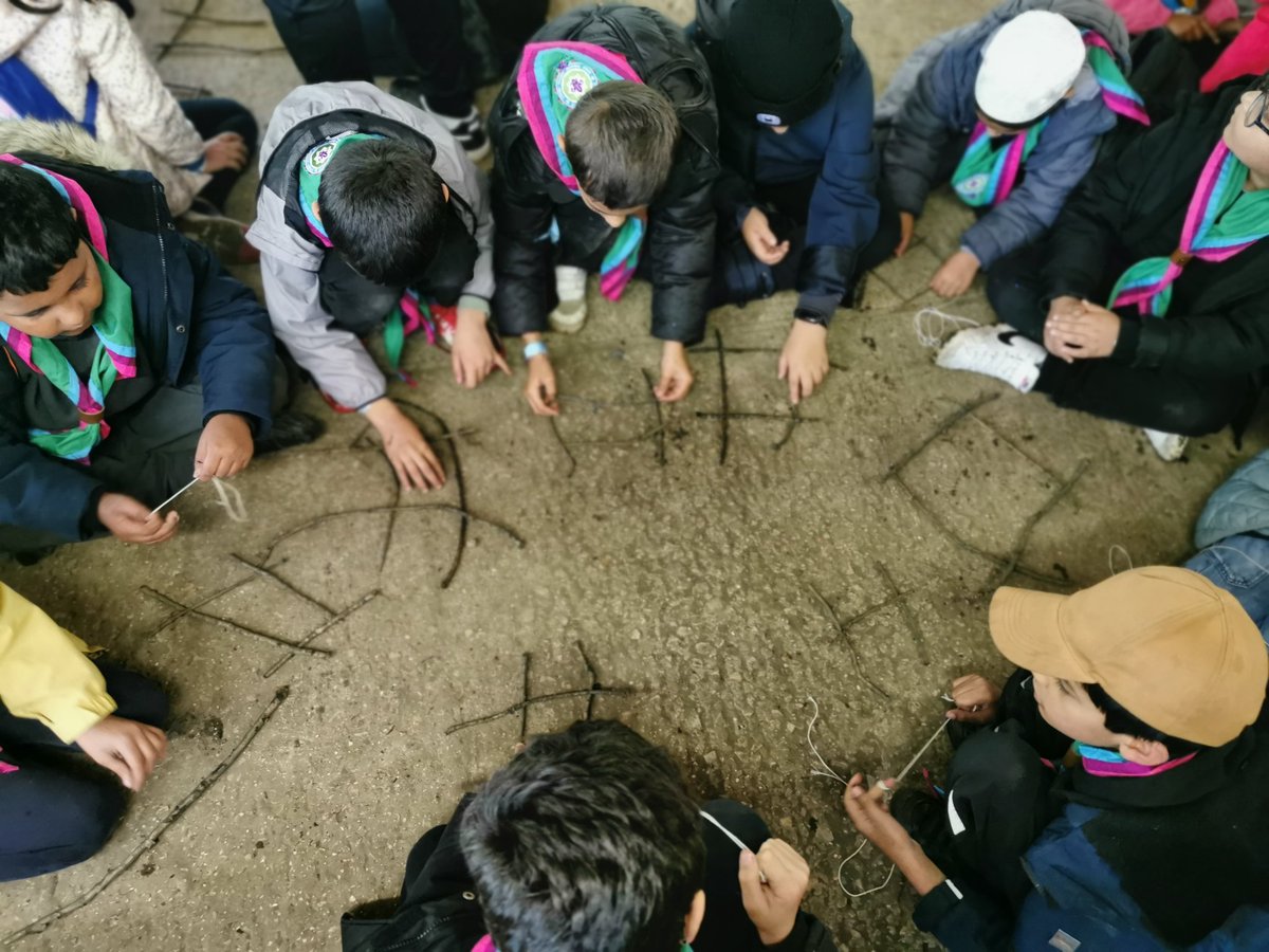 Our Beaver Scouts spent today
 completing the Bushcraft challenge at Bradley woods, where they got the chance to meet and interact with Beaver Scouts from across the Northwest. Together They learnt a range of camp craft and pioneering skills. 
<a href="/UKMuslimScout/">UK Muslim Scout</a>
#WeAreStar