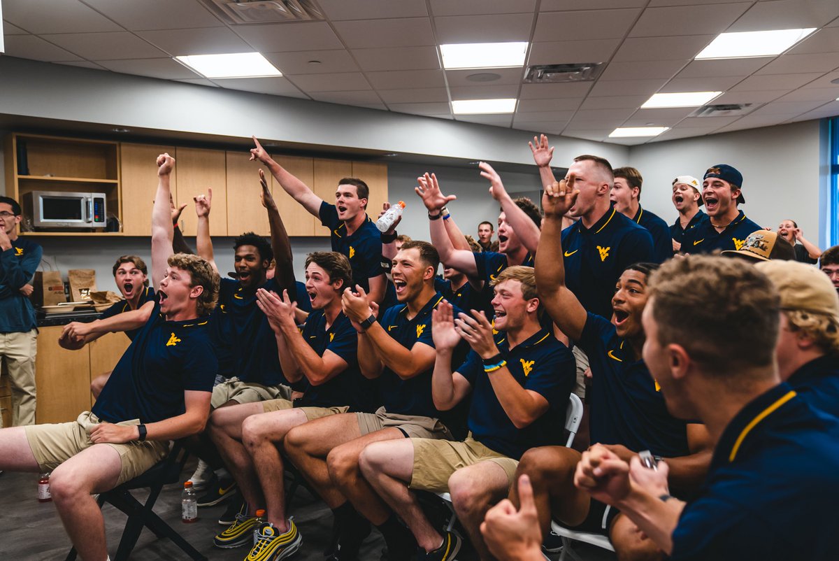 This feeling never gets old! #HailWV