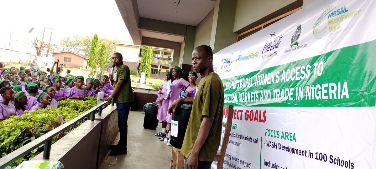 Happy Children's Day to every Nigerian Child 🚸, you matter, you are the future of our great Nation Nigeria.
We celebrate you.
#GreatNation #Nigeria #GreatChildren #childrensday