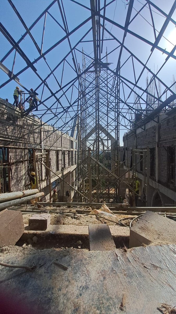 _oradgroup_'s tweet photo. The transformation of ACK St. James Cathedral is stunning! With the formwork removed, the sanctuary's grandeur is revealed and the trusses are hoisted. We're one step closer to realizing this architectural vision. Exciting progress! 👌 #engineering #construction #teamwork #orad https://t.co/M4kCS9AJ7r