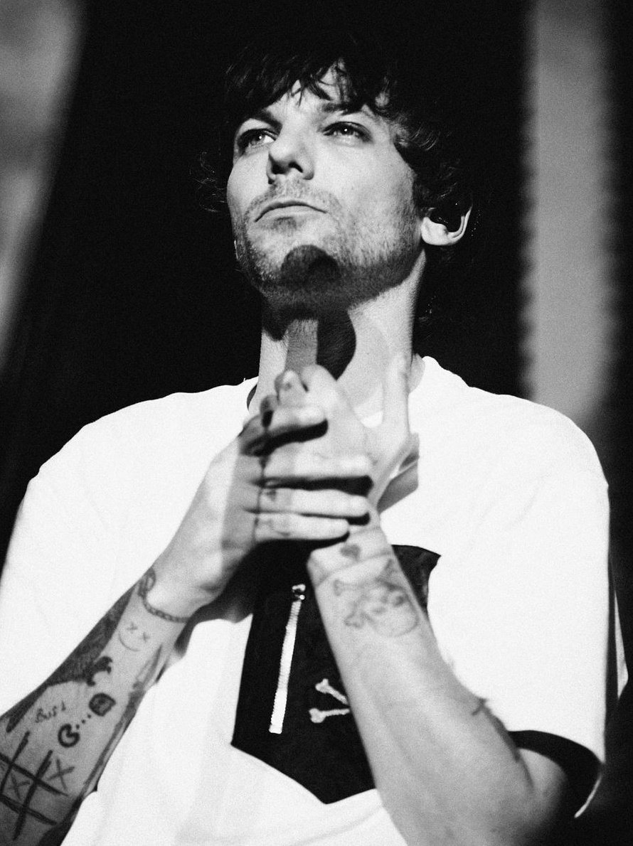 LouisWT91World's tweet photo. 📸| Louis Tomlinson at #FITFWTLima

— Joshua Halling https://t.co/RaoEQSKCoX